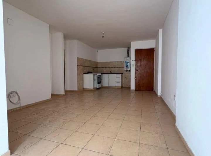 Depto 1 dormitorio con balcon frente al parque  4