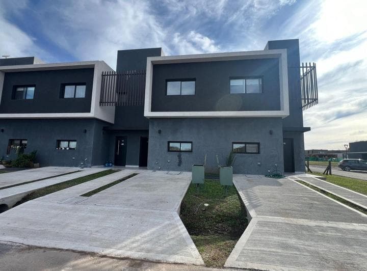 Casa  en Alquiler ubicado en El Aljibe, Pilar, G.B.A. Zona Norte 1