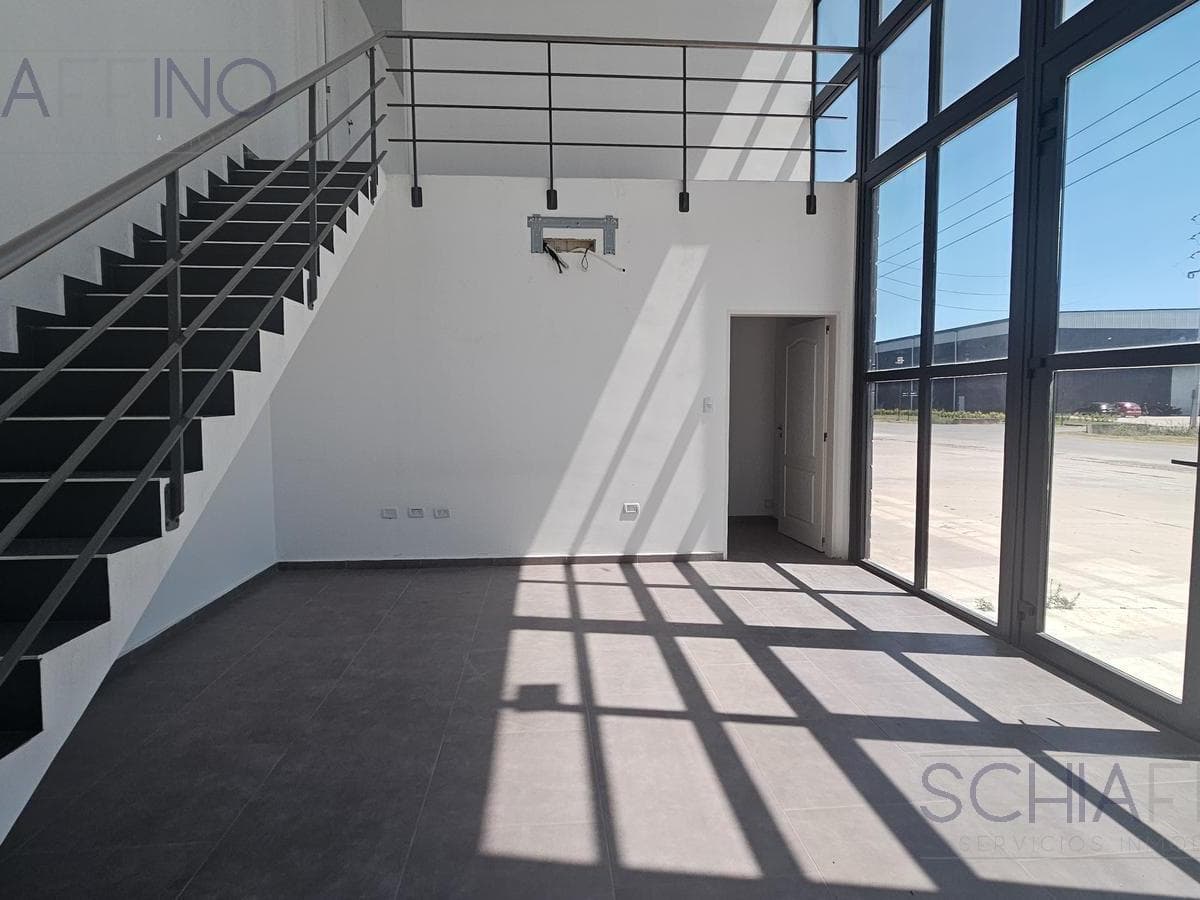 Nave Industrial en Alquiler 1500 m² en Polo Industrial Ezeiza 1