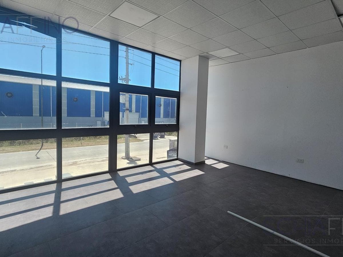 Nave Industrial en Alquiler 1500 m² en Polo Industrial Ezeiza 3