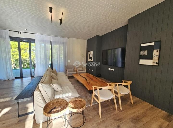 Diseño Moderno y confort en Barrio Privado Reserva Montoya 1