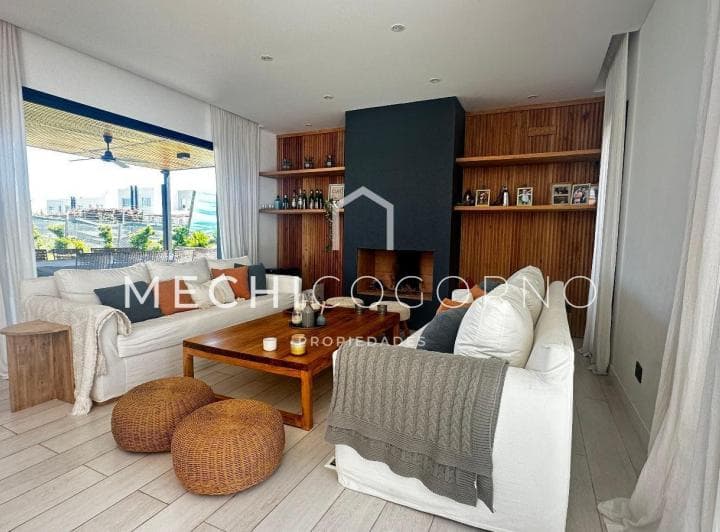 Casa en alquiler de 4 dormitorios en Santa Ana, Villa Nueva 4