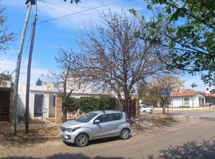 ALQUILER DE CASA 2D AARON CASTELLANOS 2545  B MATIENZO  CORDOBA 5