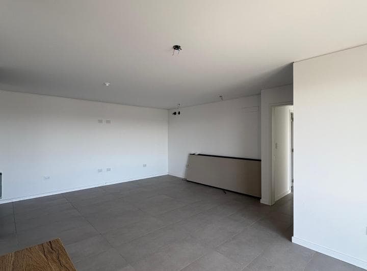Departamento de 3 dormitorios en alquiler. Casonas de los Arcos 3
