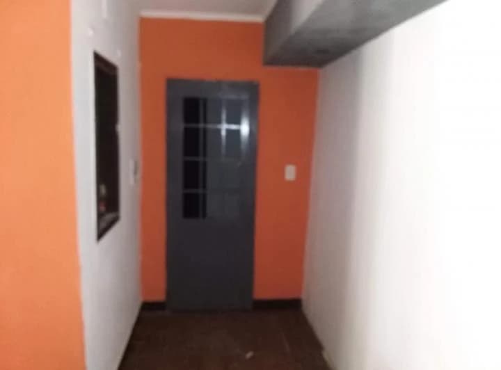 ALQUILER CASA 3 DORMITORIOS BARRIO BOUWER 5