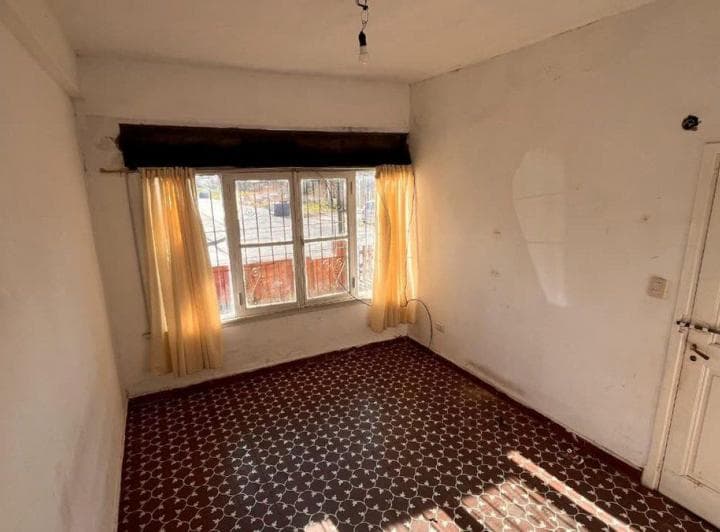 CASA EN ALQUILER 3 AMBIENTES BOULOGNE 4