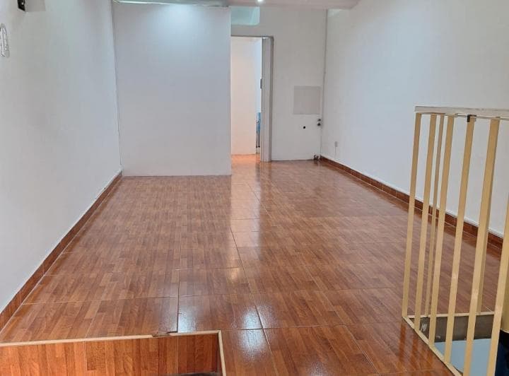 LOCAL COMERCIAL EN ALQUILER-IMPECABLE -60 M2  1