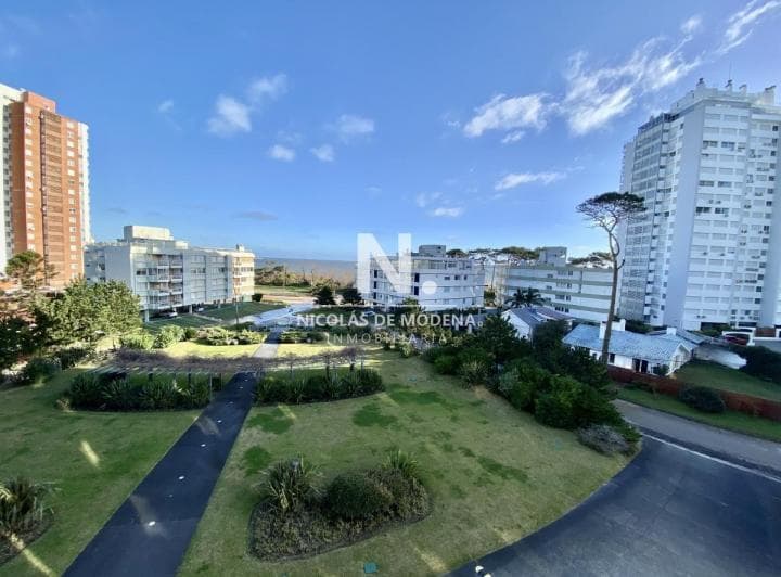 Apartamento en Mansa  Punta del Este 1