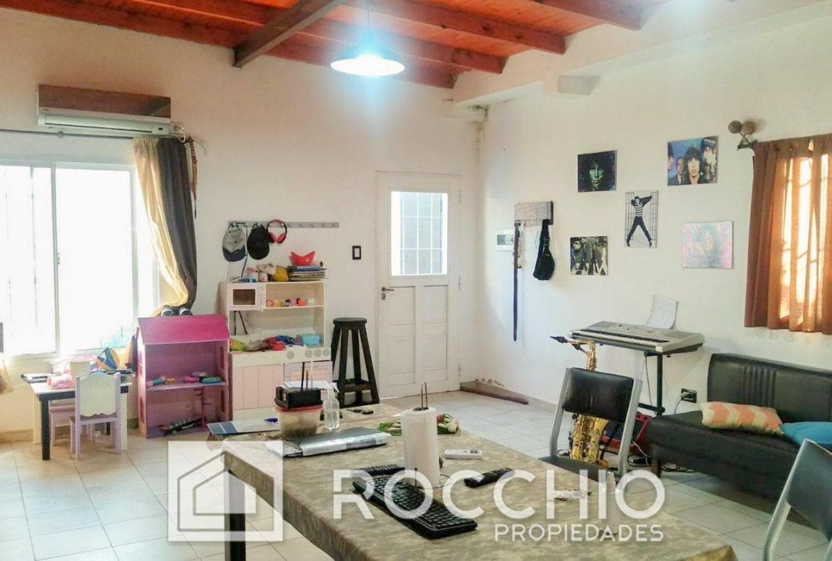 Casa 3 Ambientes. | Garibaldi 1542 2