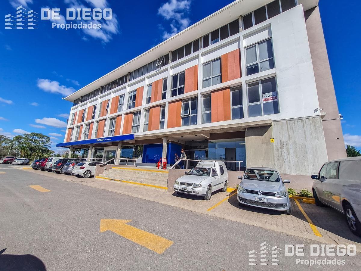 En Venta Oficina Consultorio con Cochera Cubierta, Entre Villanueva y Nordelta, Benavidez, Tigre 3