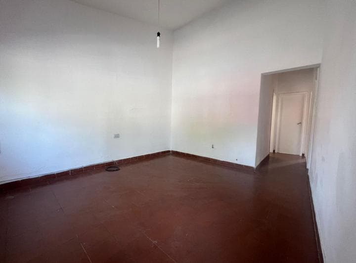 Casa de 2 dormitorios y gran patio en barrio San Rafael 3