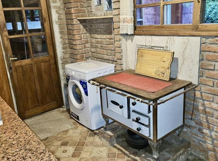 Casa en alquiler amoblada de 2 dormitorios y barbacoa 5