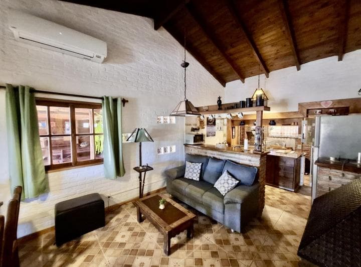 Casa en alquiler amoblada de 2 dormitorios y barbacoa 1