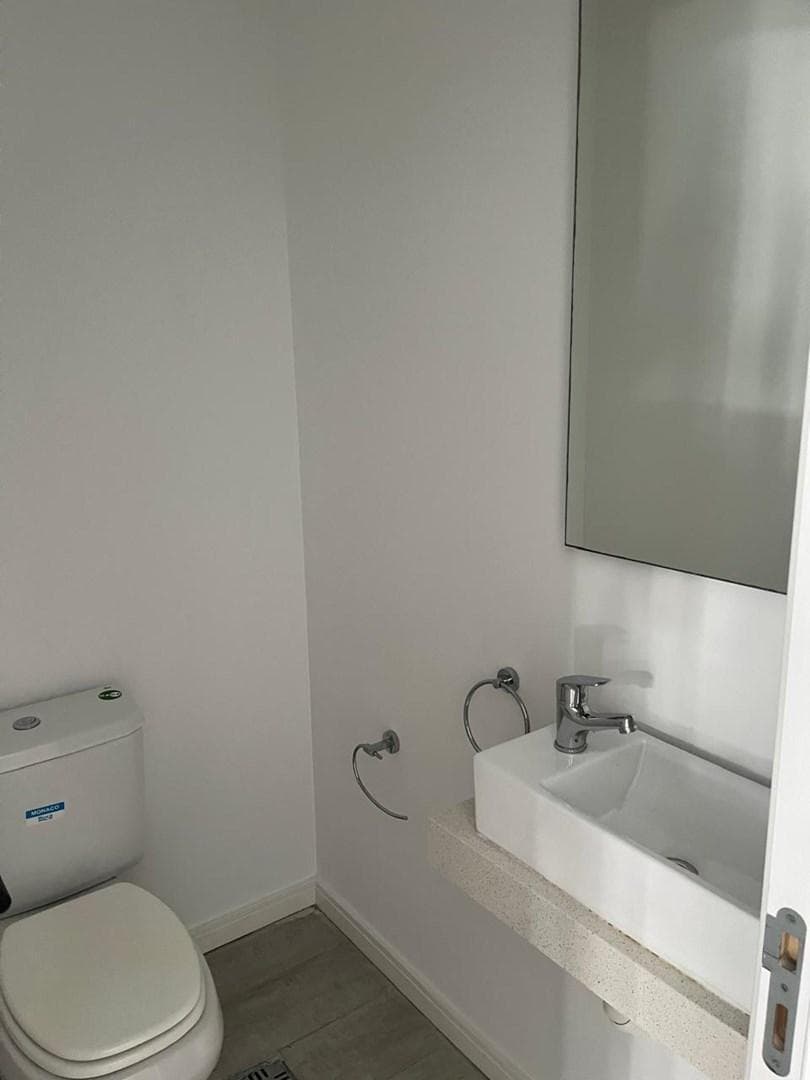 Departamento en Venta en Tigre, G. B. a. Zona Norte, Argentina 2
