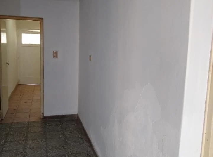 DUEÑO ALQUILA CASA EN CALLE DERQUI 4