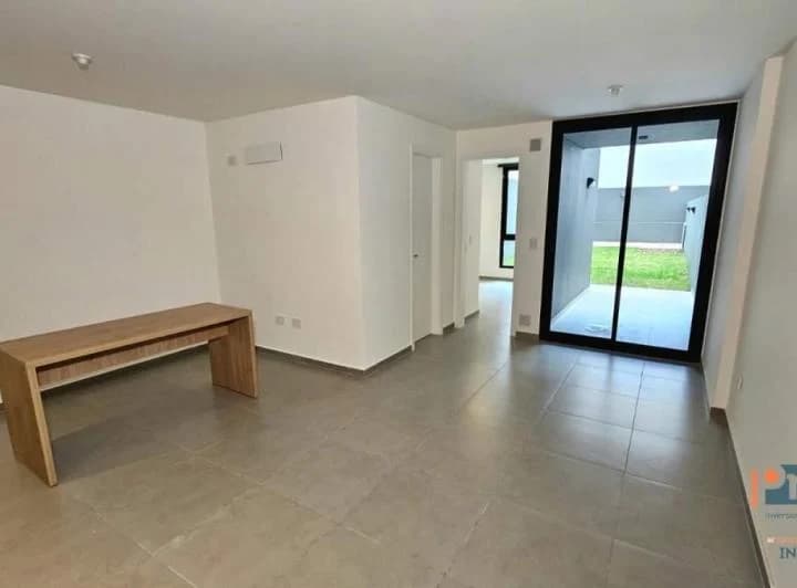 1 DORMITORIO CON PATIO CON ASADOR 5