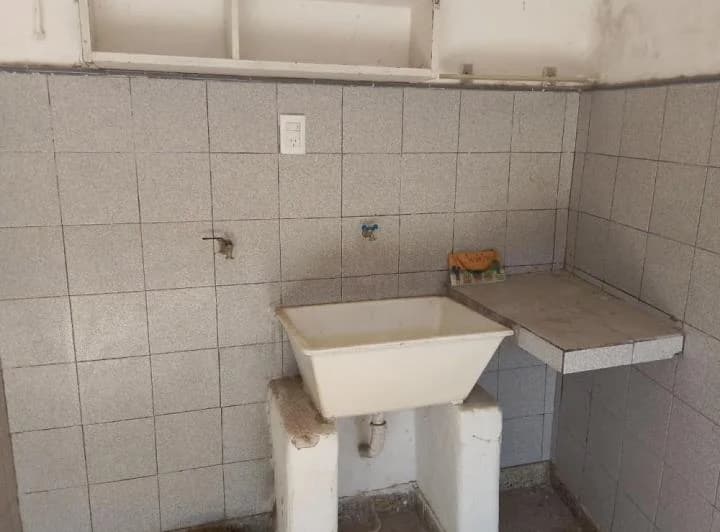 Se alquila casa tipo chalet en esquina – Barrio Bajo Palermo

Ubicado en Javier 2