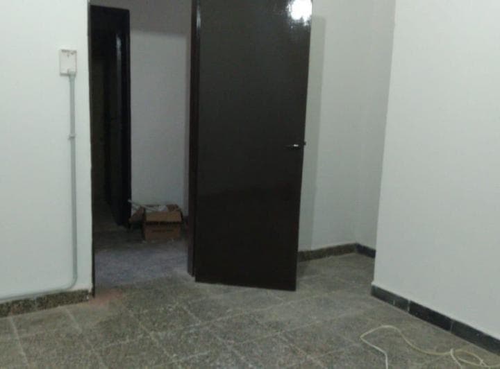 EXCELENTE CASA EN ALQUILER BARRIO ITUZAINGO 3