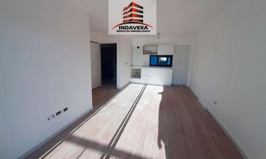 Vendo Depto de 3 Amb. a Estrenar. 66 m² Totales. Balcón. Parrilla. S Lugares. 2