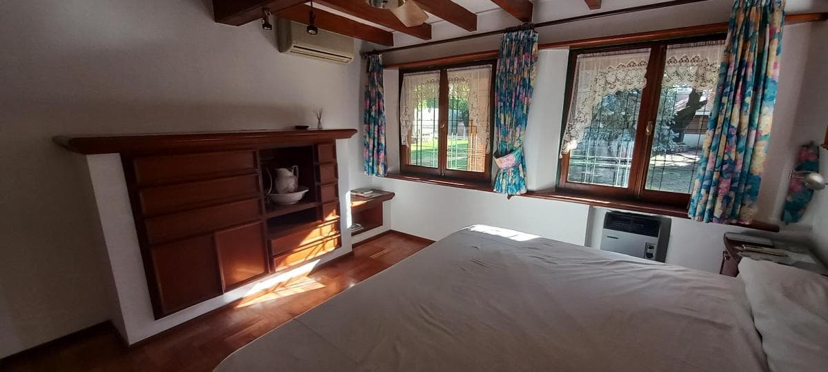 Casa a Dos Cuadras de Av La Cordillera y Mujer Urbana. 5