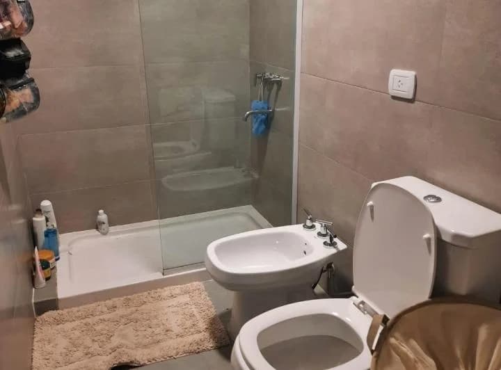 Departamento en alquiler Torre Laureana, Calle 25 de Mayo y Espejo. 3