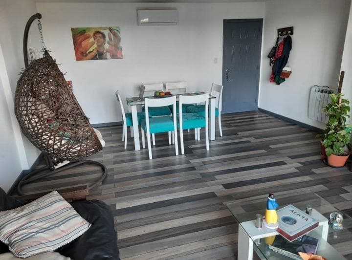 Departamento en alquiler Torre Laureana, Calle 25 de Mayo y Espejo. 5