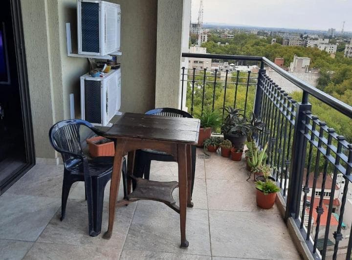 Departamento en alquiler Torre Laureana, Calle 25 de Mayo y Espejo. 4