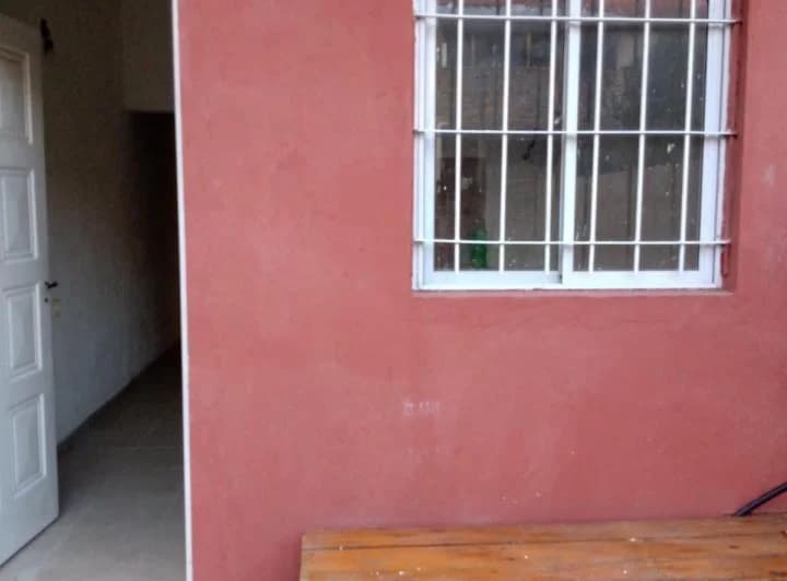 Departamento tipo casa 2 ambientes con patio 3