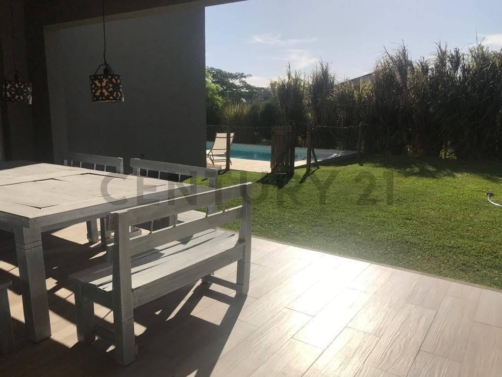 Casa 4 Ambientes y Piscina. B. Barbarita Tigre 4