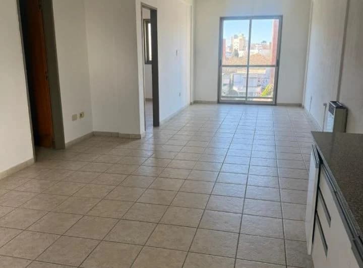 ALQUILER DPTO UN DORM CON COCHERA 1