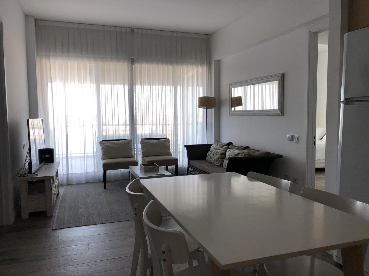 Venta Departamento 3 Ambientes con Vista Al Lago en Yoo Nordelta 3