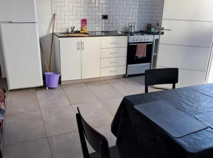 ALQUILER - Departamento 1 Dormitorio, al frente en 50 y 132 La Plata. 1