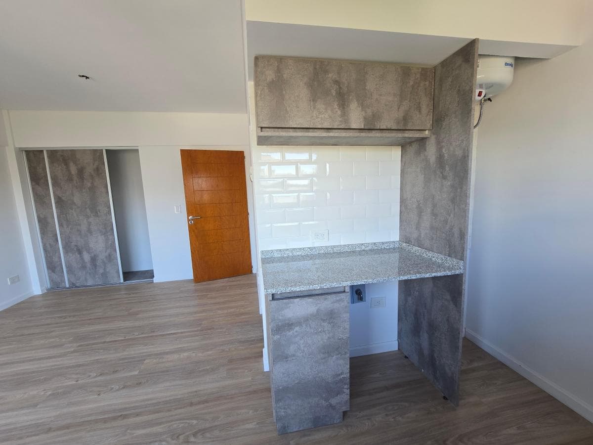 Luminosos Monoambientes en Sáenz Peña, Tres de Febrero. Desde Usd 55.000 4