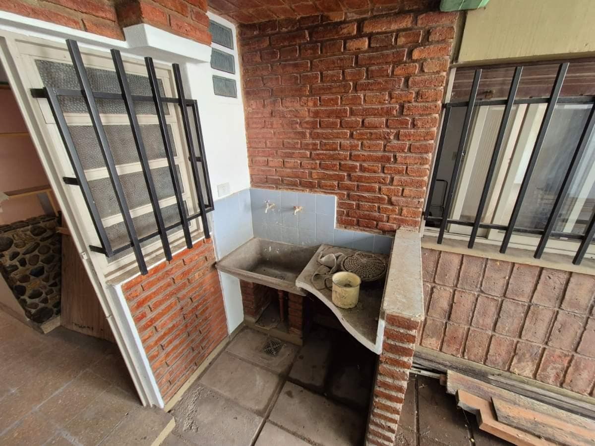 Casa en Venta Damian Garat 3025, Poeta Lugones, Córdoba, Argentina 4 Dorm. 4