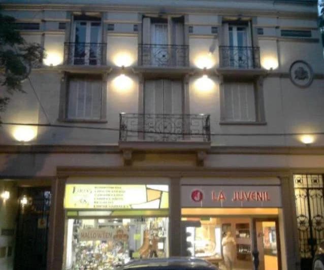 Departamento a Estrenar Centro de San Isidro con Cochera muy comodo 2