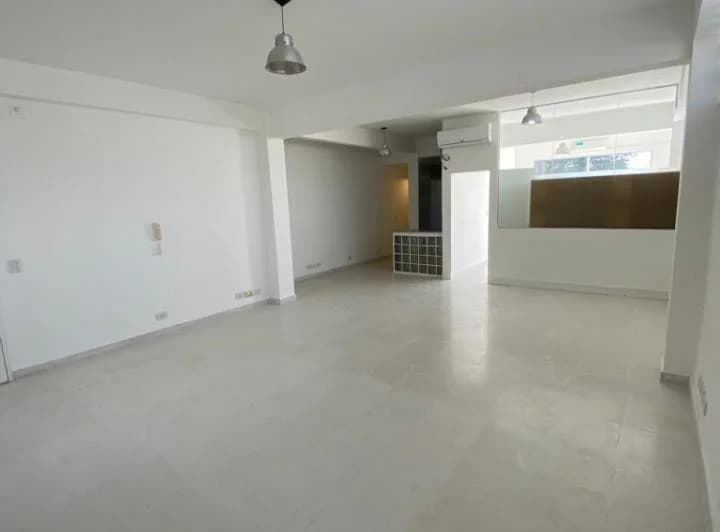 Departamento a Estrenar Centro de San Isidro con Cochera muy comodo 4