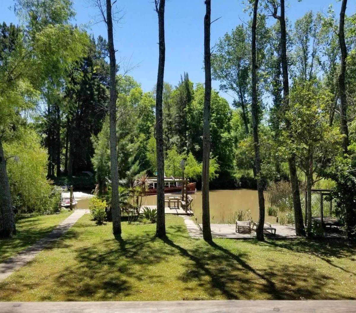 Isla a Minutos de Tigre de 2500 m² 1