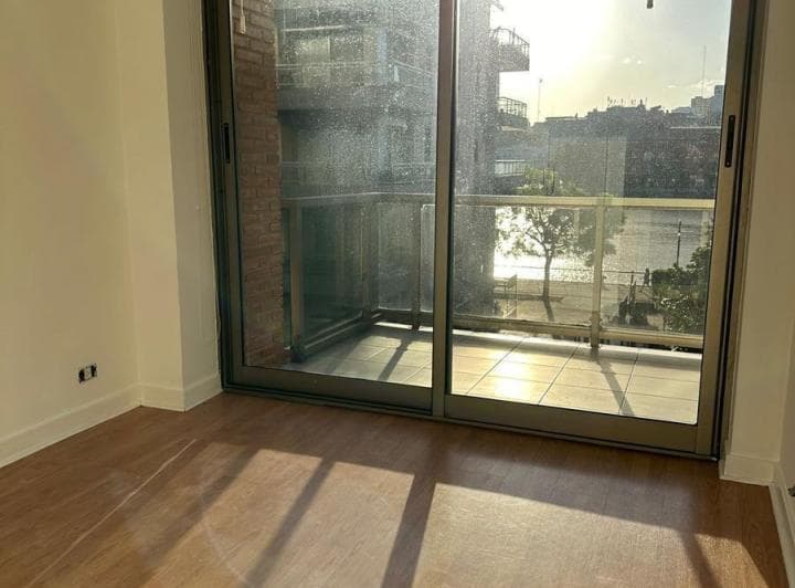Departamento en Puerto Madero 2 ambientes con vista al dique 4