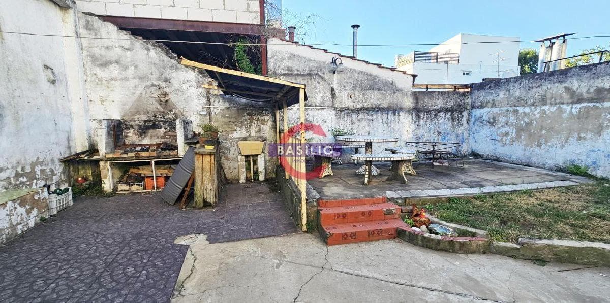 Venta PH 3 Ambientes con Jardín en Carapachay 5