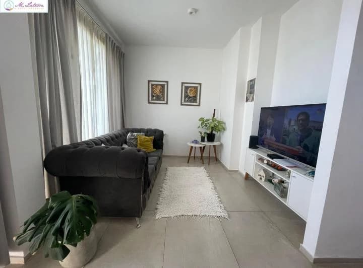 ALQUILER EN 25 Y 43 1