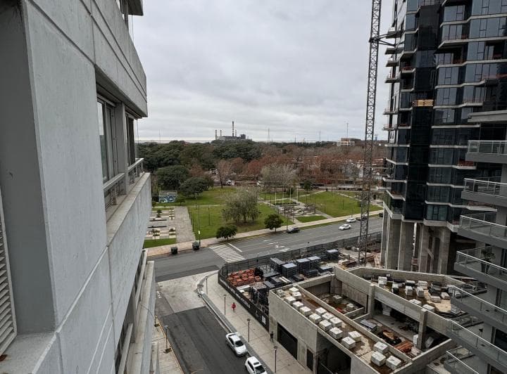 Alquiler Temporal de Departamento de 2 Ambientes en Puerto Madero 3