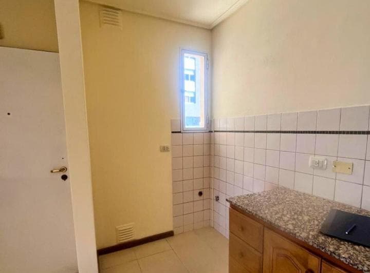 Departamento en alquiler! En calle ESTOMBA 717 5