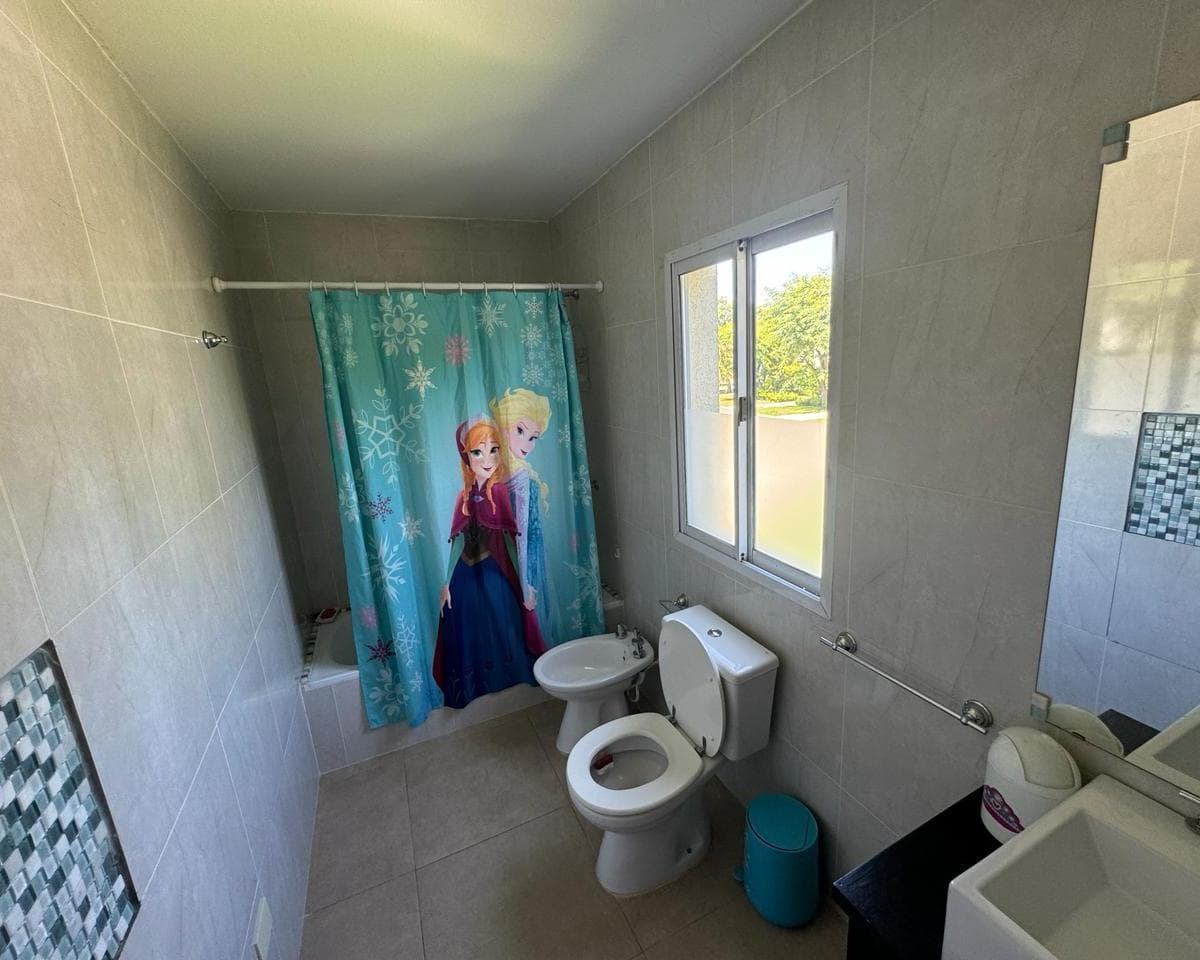 Casa en Barrio San Isidro Labrador con Amarra 3