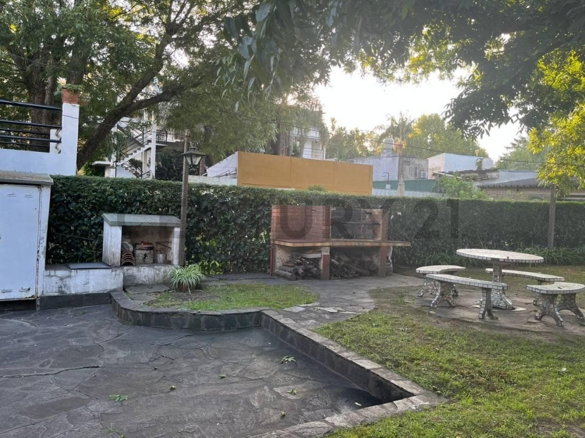 Casa en Venta en Tigre Centro Cerca del Rio Lujan 4