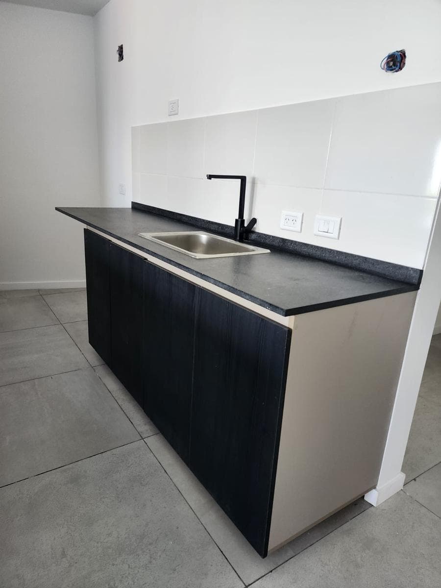 Venta de Departamento Monoambiente en I7 5e - Tigre 5