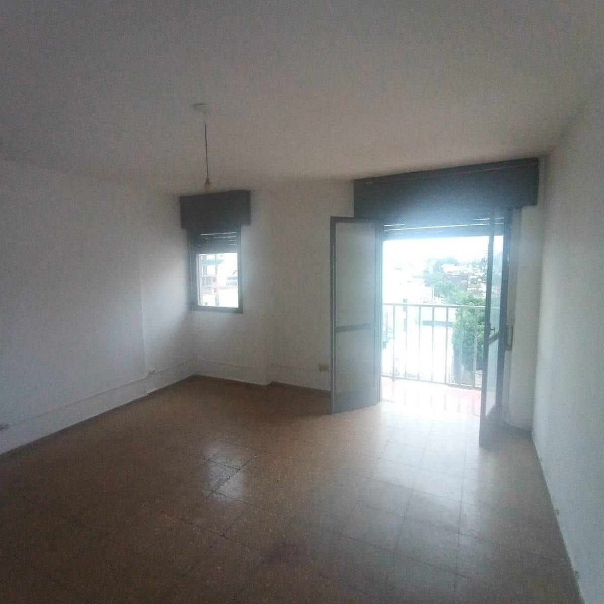 Alquiler Monoambiente Externo con Balcón, Alberdi 1
