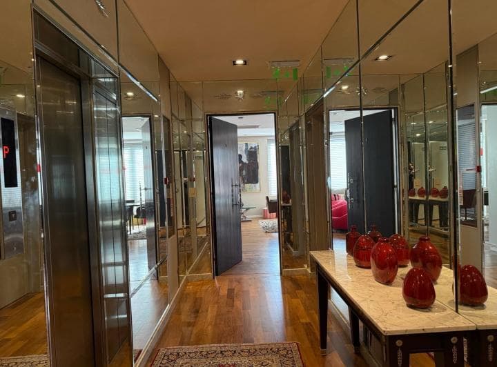 Departamento 3 amb Duplex en Alquiler c/Cochera Amoblado 3