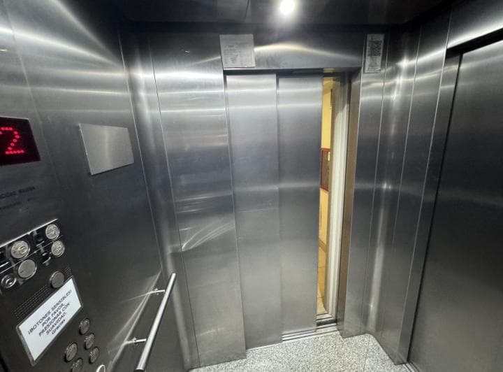 ALQUILER - OFICINA - PISO - BELGRANO 5