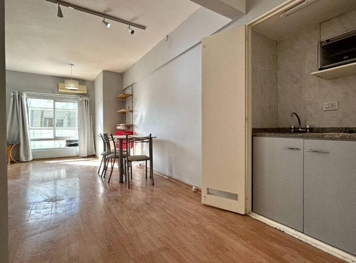 ALQUILER MONOAMBIENTE RECOLETA APTO PROF PISO ALTO 3