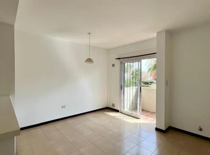 ALQUILER. BARRIO LA LOMA 4